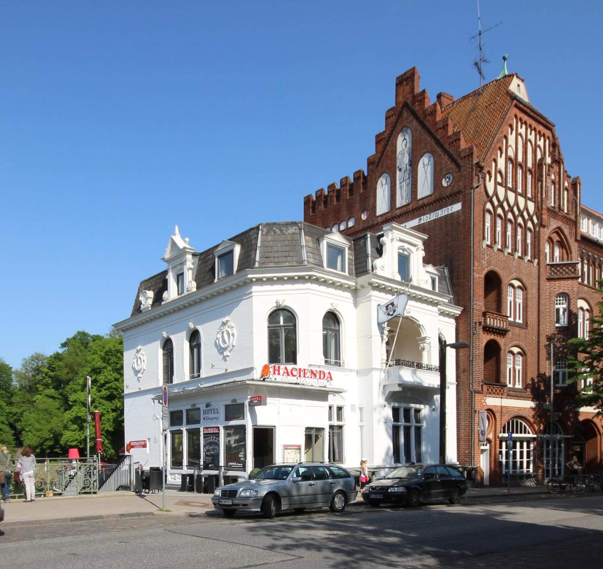 Hotel Excellent Lübeck Exteriör bild